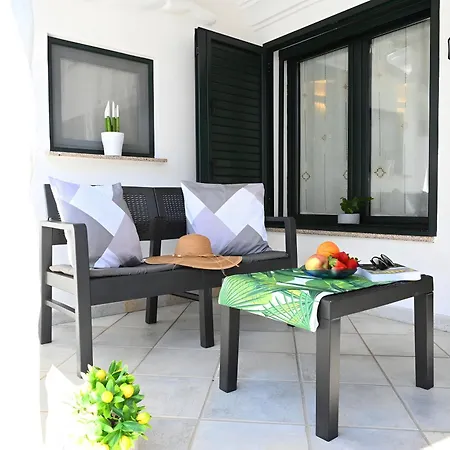 Appartamento Holiday בית נופש *